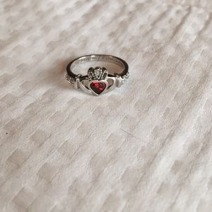 Garnet claddagh ring